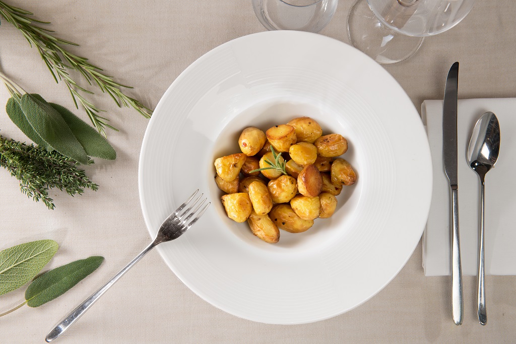 Potatoes with herbs